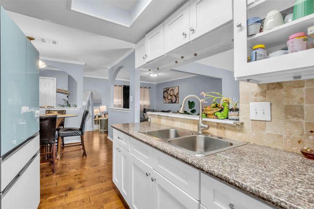 10730 Filey Lane, Houston, TX 77013