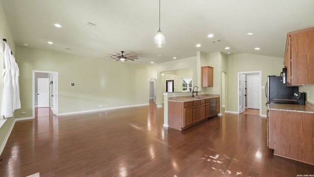 1210 Mineral Hills, San Antonio, TX 78260