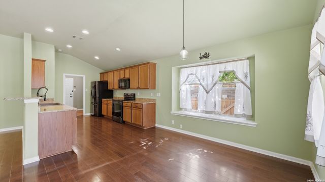 1210 Mineral Hills, San Antonio, TX 78260