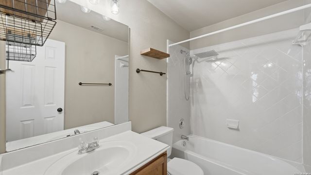 1210 Mineral Hills, San Antonio, TX 78260