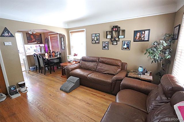 3321 Campbell Street, Dearborn, MI 48124