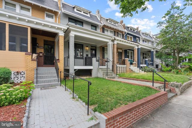 1279 OATES ST NE, Washington, DC 20002