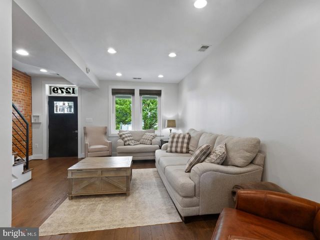 1279 OATES ST NE, Washington, DC 20002