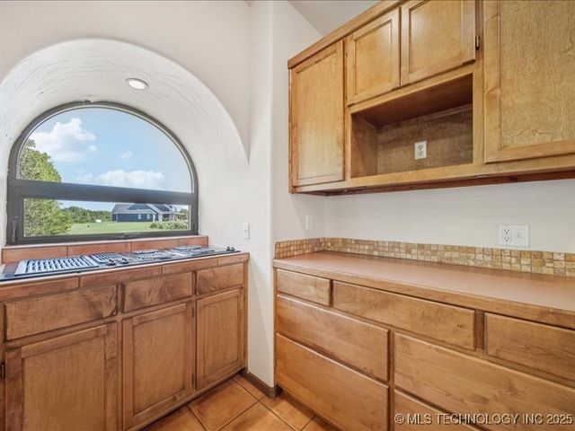 16875 Cedar Drive, Morris, OK 74445