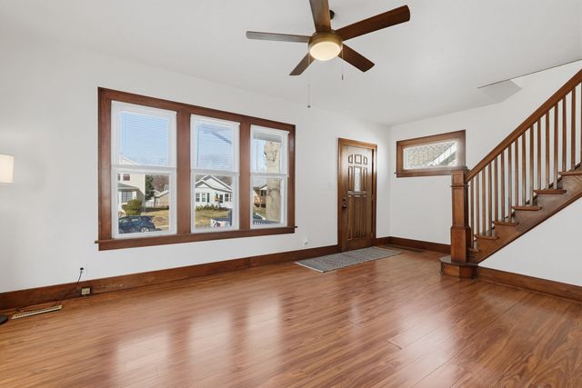 3001 Davenport Avenue, Davenport, IA 52803