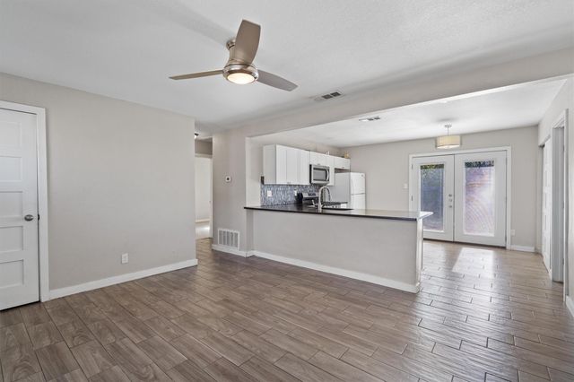 4707 Little Hill CIR, Austin, TX 78725