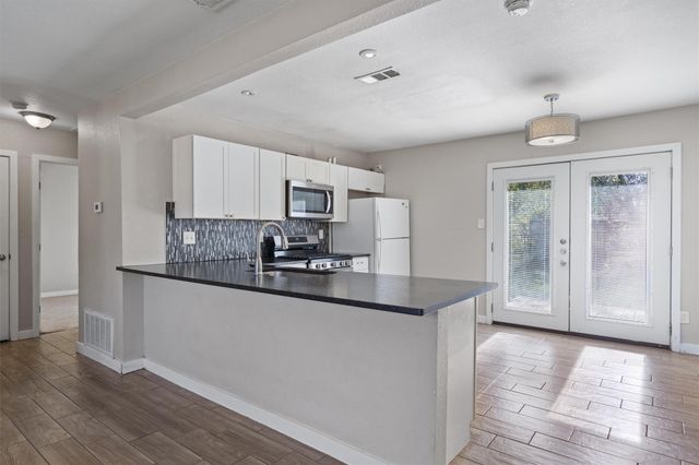 4707 Little Hill CIR, Austin, TX 78725