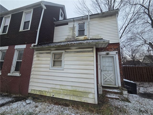 3690 E 50th Street, Cleveland, OH 44105