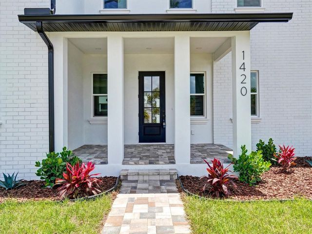 1420 36TH AVENUE N, St Petersburg, FL 33704