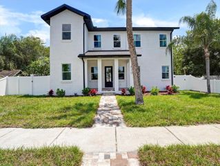 1420 36TH AVENUE N, St Petersburg, FL 33704