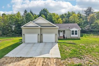 2083 Creekwood Court, Mundy Township, MI 48439