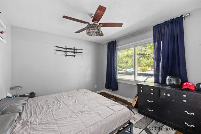1410 MADISON AVE, Cheyenne, WY 82001