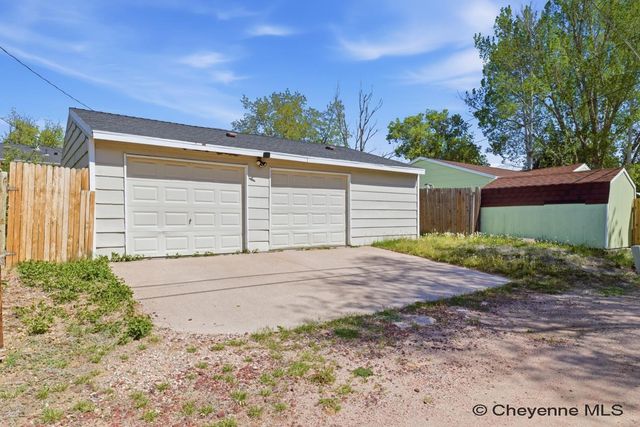 1410 MADISON AVE, Cheyenne, WY 82001
