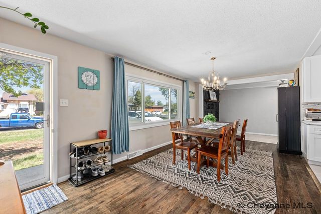 1410 MADISON AVE, Cheyenne, WY 82001