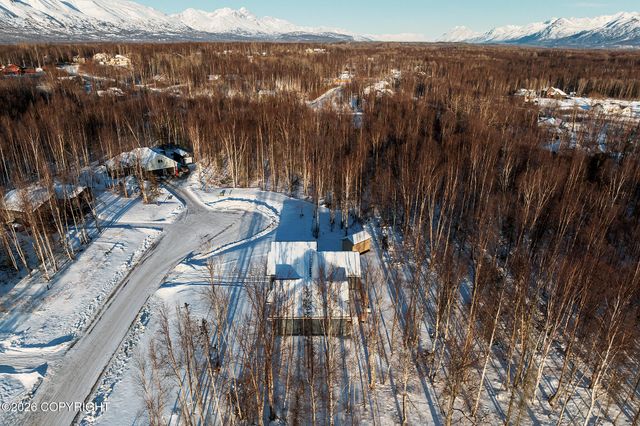 8028 E Yarn Spinner Circle, Palmer, AK 99645