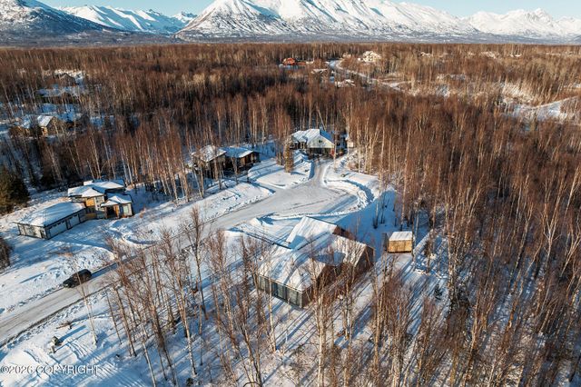 8028 E Yarn Spinner Circle, Palmer, AK 99645