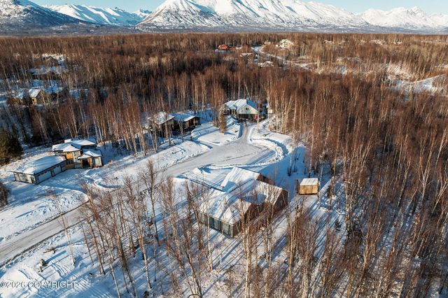 8028 E Yarn Spinner Circle, Palmer, AK 99645