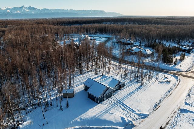 8028 E Yarn Spinner Circle, Palmer, AK 99645