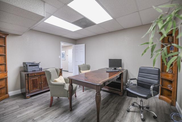 1112 Sidney Baker, Kerrville, TX 78028