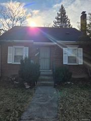 11724 Wayburn Street, Detroit, MI 48224