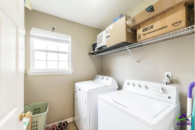 205 Woods Edge Way, Warner Robins, GA 31088