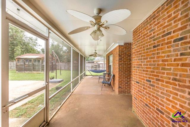 205 Woods Edge Way, Warner Robins, GA 31088