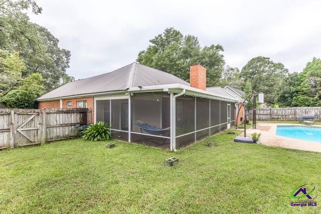 205 Woods Edge Way, Warner Robins, GA 31088
