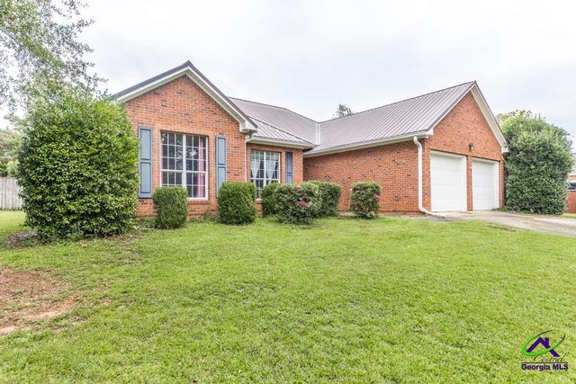 205 Woods Edge Way, Warner Robins, GA 31088