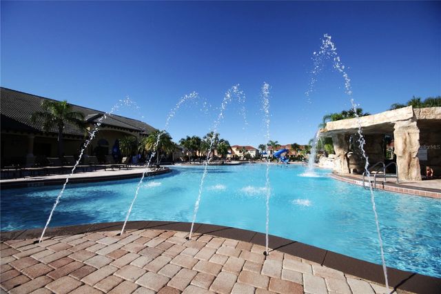 2903 BANANA PALM DRIVE, Kissimmee, FL 34747