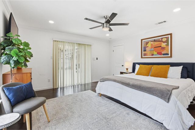 4125 Lymbar Drive, Houston, TX 77025