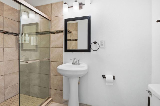 4125 Lymbar Drive, Houston, TX 77025