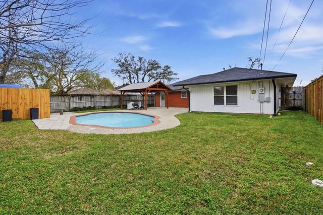 4125 Lymbar Drive, Houston, TX 77025