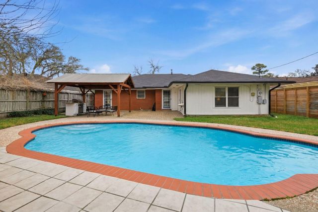 4125 Lymbar Drive, Houston, TX 77025