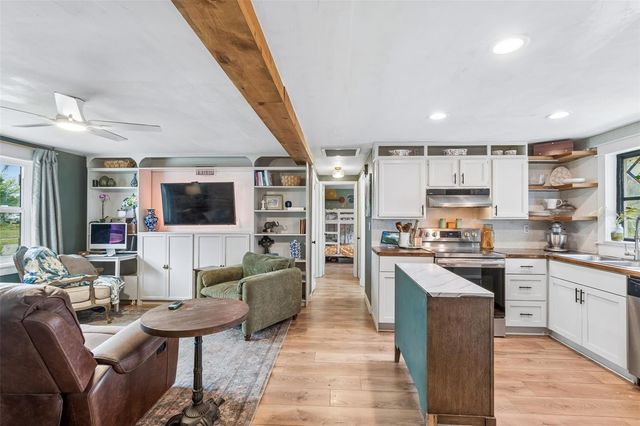 5329 FOREST HILLS DRIVE, Holiday, FL 34690