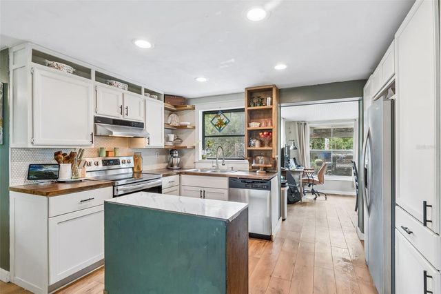 5329 FOREST HILLS DRIVE, Holiday, FL 34690