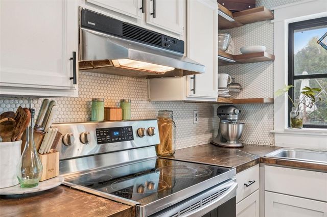 5329 FOREST HILLS DRIVE, Holiday, FL 34690