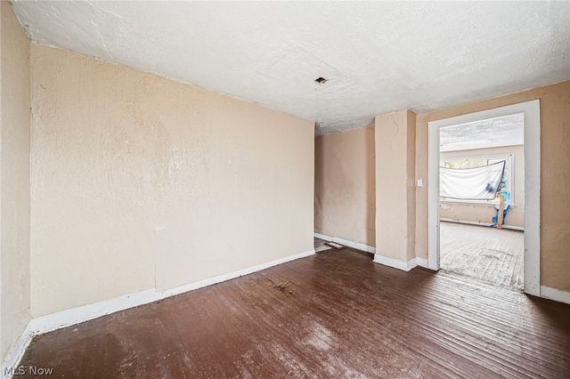 798 E 100th Street, Cleveland, OH 44108