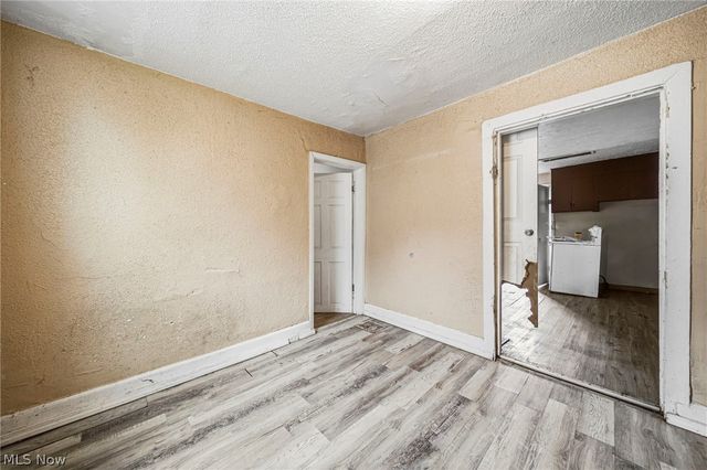 798 E 100th Street, Cleveland, OH 44108