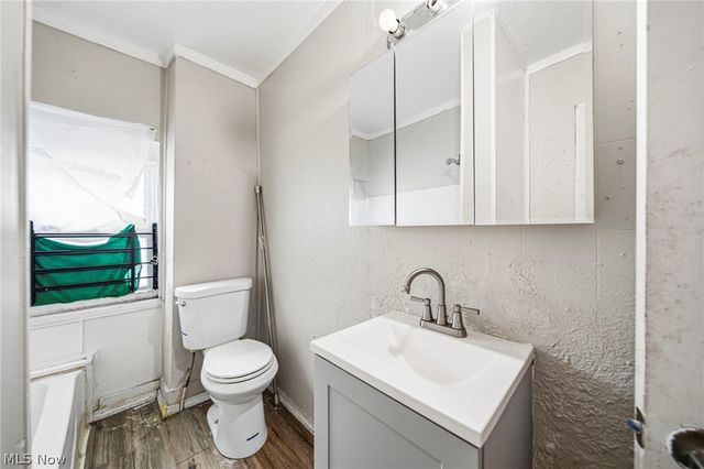 798 E 100th Street, Cleveland, OH 44108