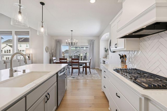 8230 198th Street W, Lakeville, MN 55044