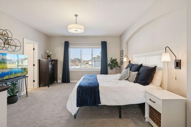 8230 198th Street W, Lakeville, MN 55044