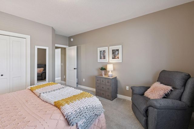 8230 198th Street W, Lakeville, MN 55044