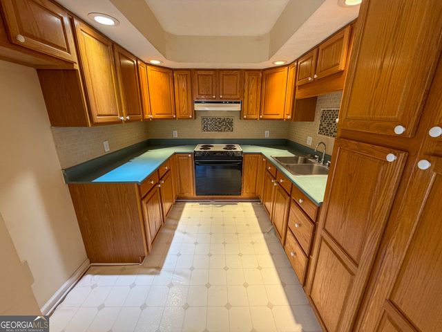 338 Ridge Lane, Lula, GA 30554