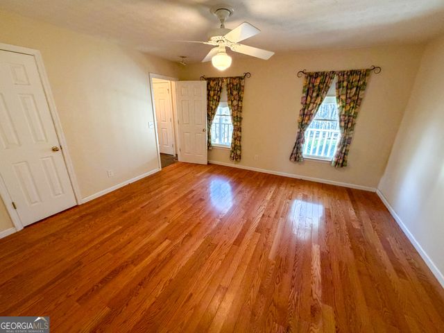 338 Ridge Lane, Lula, GA 30554