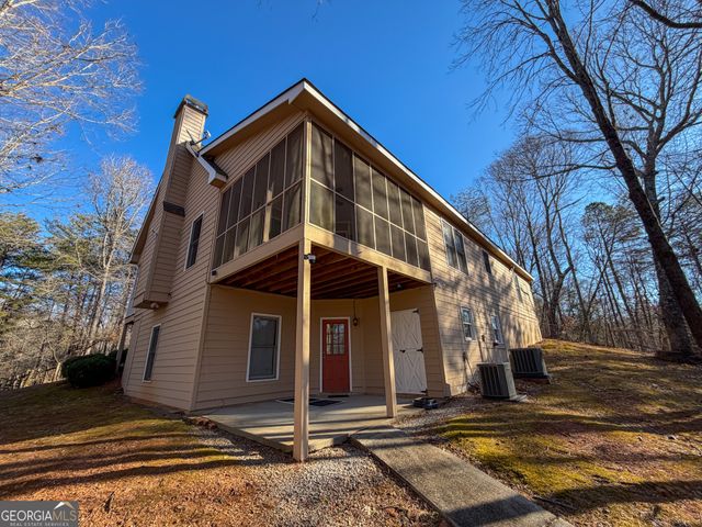 338 Ridge Lane, Lula, GA 30554