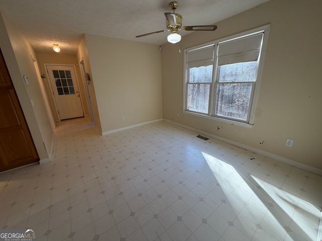 338 Ridge Lane, Lula, GA 30554