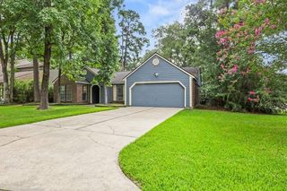 4 N White Pebble Court, The Woodlands, TX 77380