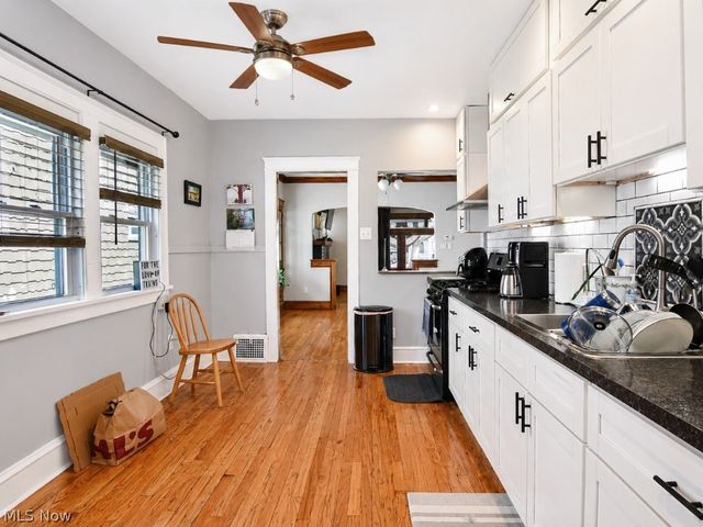 18308 East Park Drive, Cleveland, OH 44119