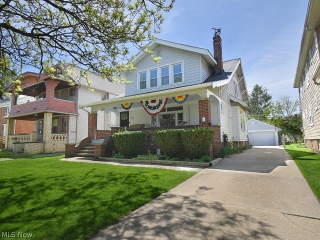 18308 East Park Drive, Cleveland, OH 44119