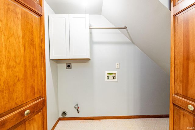 306 Rathert Court, Auburn, IN 46706